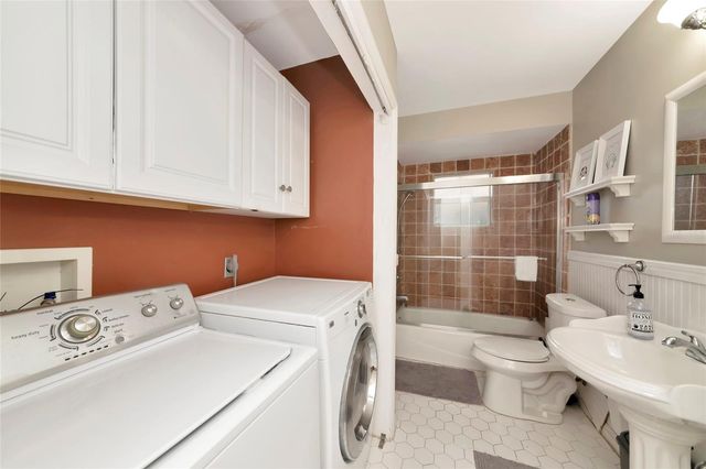 1712 SIESTA DRIVE, Sarasota, FL 34239