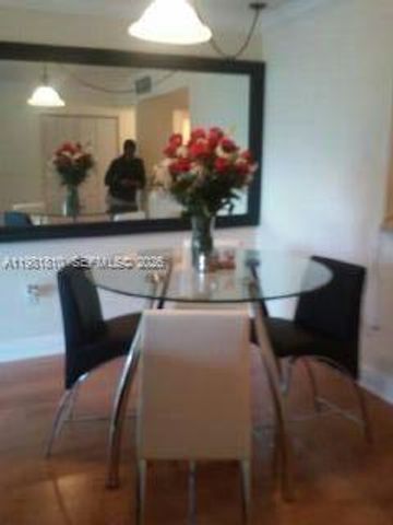 5530 NW 44th St 411C, Lauderhill, FL 33319