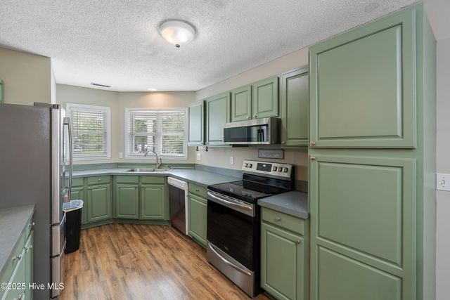 2750 Sunrise Street SW, Supply, NC 28462