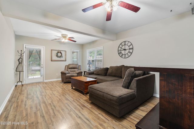2750 Sunrise Street SW, Supply, NC 28462