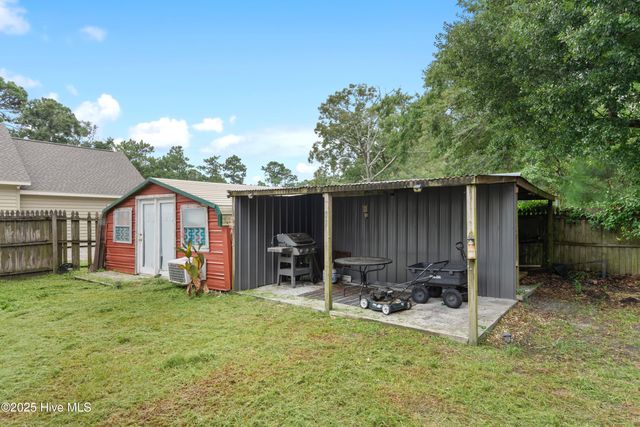 2750 Sunrise Street SW, Supply, NC 28462