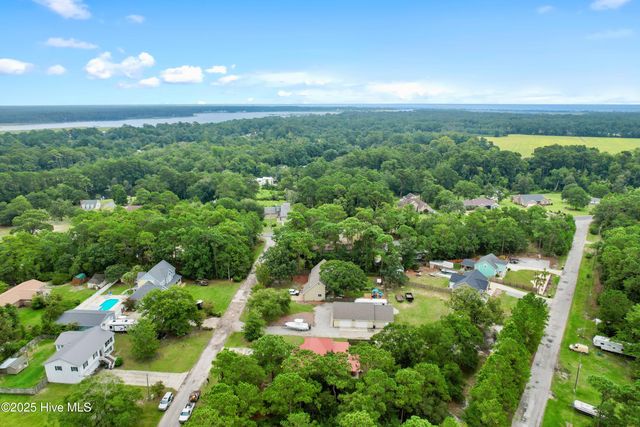 2750 Sunrise Street SW, Supply, NC 28462