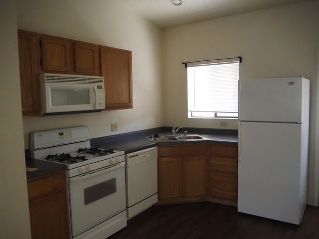 4256 Sabana Loop SE C, Rio Rancho, NM 87124