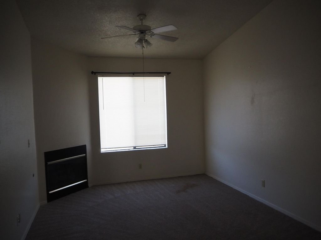 4256 Sabana Loop SE C, Rio Rancho, NM 87124