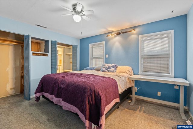 712 Cummings Ln N, Keizer, OR 97303