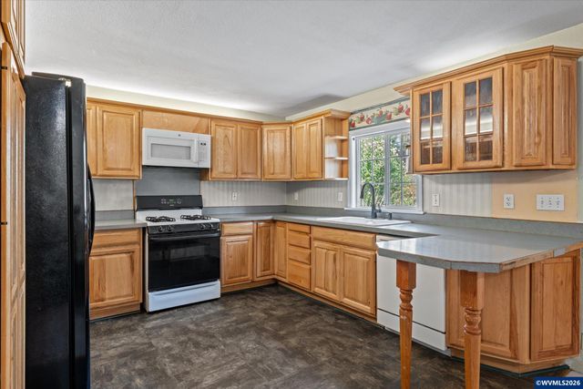 712 Cummings Ln N, Keizer, OR 97303