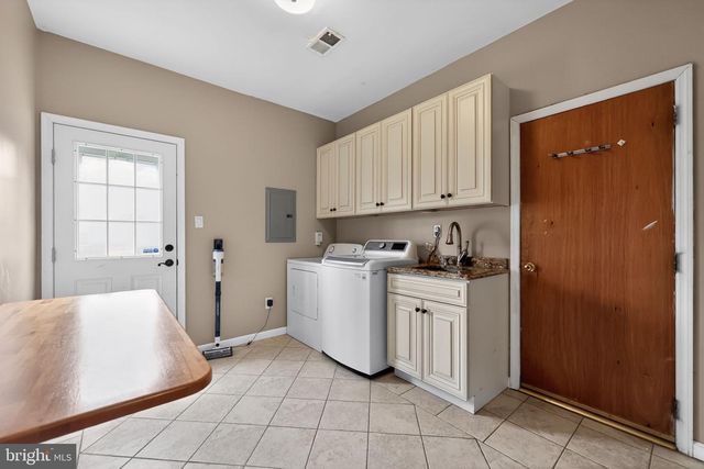 1200 CARDINAL LN, Cherry Hill, NJ 08003