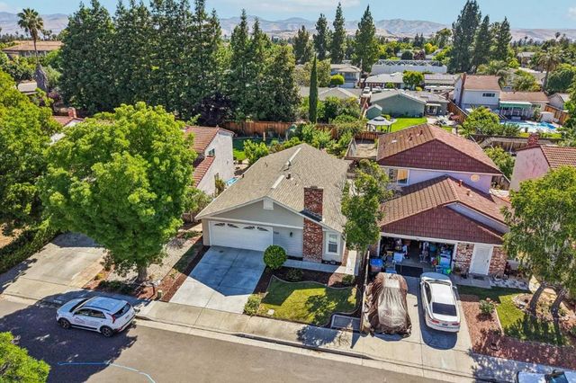 524 Lanfair, San Jose, CA 95136