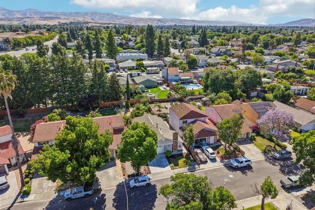524 Lanfair, San Jose, CA 95136
