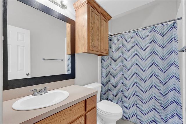 1010 Cedarwood Drive, Rio Grande City, TX 78582