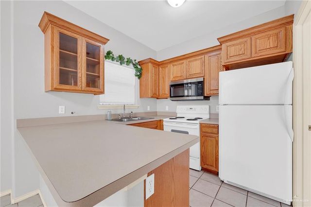 1010 Cedarwood Drive, Rio Grande City, TX 78582