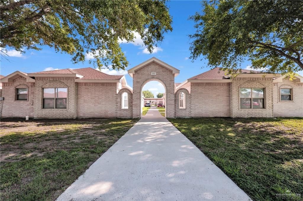 1010 Cedarwood Drive, Rio Grande City, TX 78582