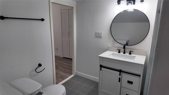 215 S Walker Street, Mesquite, TX 75149