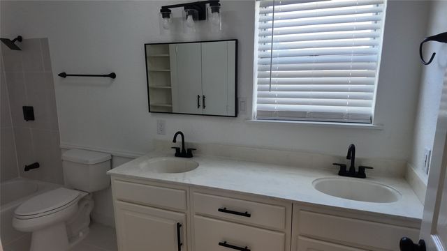 215 S Walker Street, Mesquite, TX 75149