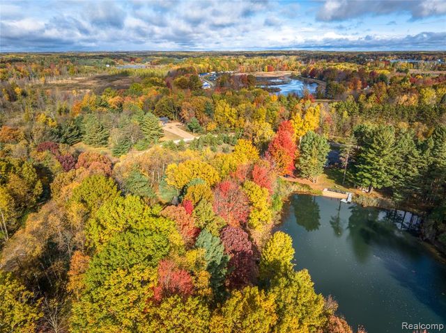 6310 Kilkenny Drive, Canadian Lakes, MI 49346