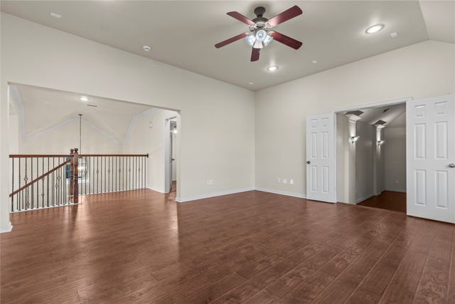 8302 Munich Drive, Rowlett, TX 75089