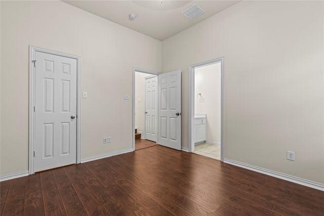 8302 Munich Drive, Rowlett, TX 75089