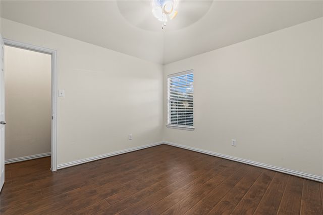 8302 Munich Drive, Rowlett, TX 75089