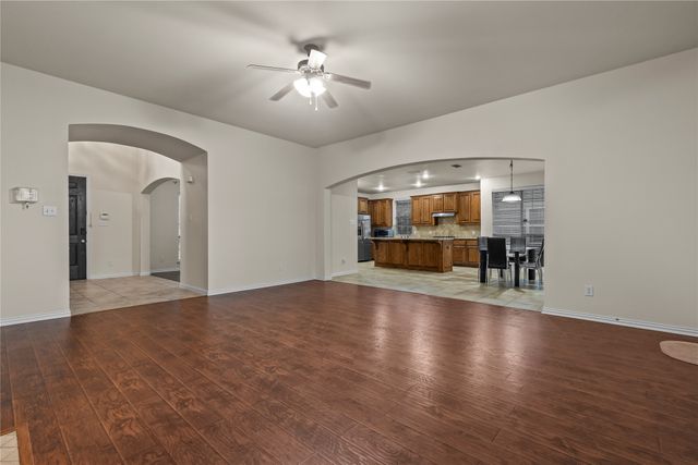 8302 Munich Drive, Rowlett, TX 75089