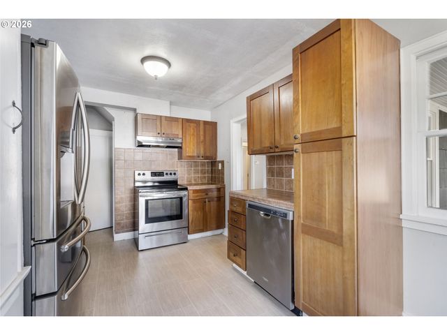3730 Se 51ST Ave, Portland, OR 97206