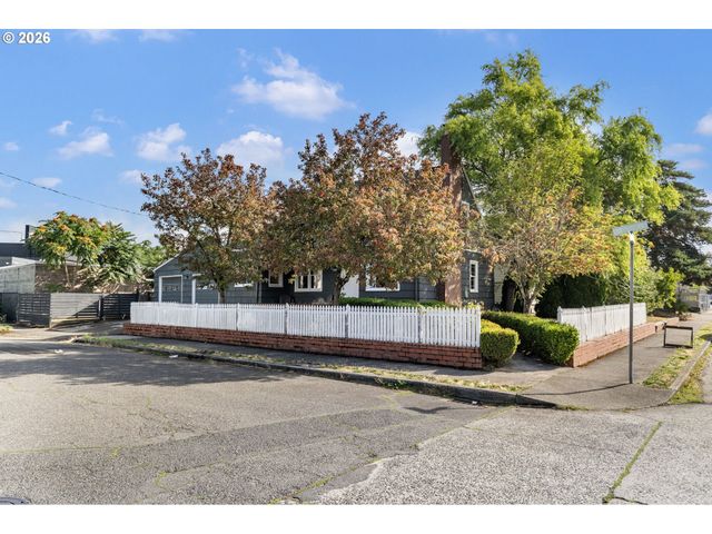 3730 Se 51ST Ave, Portland, OR 97206