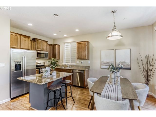 12675 Sw 158TH Ter, Beaverton, OR 97007