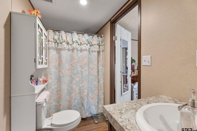 1495 County Road 4224, Troup, TX 75789