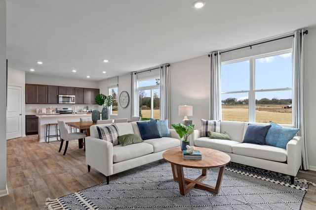 975 SAPPHIRE Lane, Montgomery, IL 60538