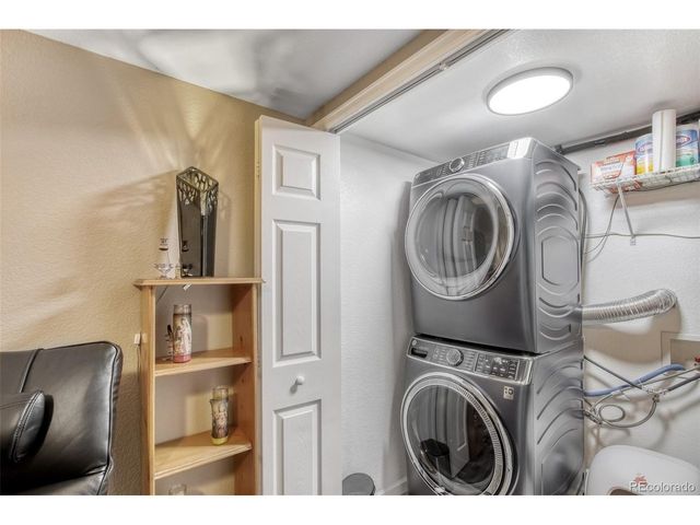 6594 Benton Cir, Arvada, CO 80003