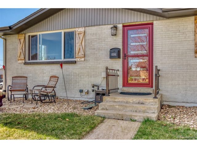 6594 Benton Cir, Arvada, CO 80003