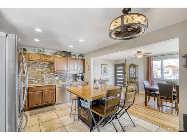 6594 Benton Cir, Arvada, CO 80003