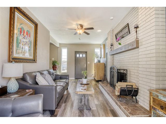 6594 Benton Cir, Arvada, CO 80003