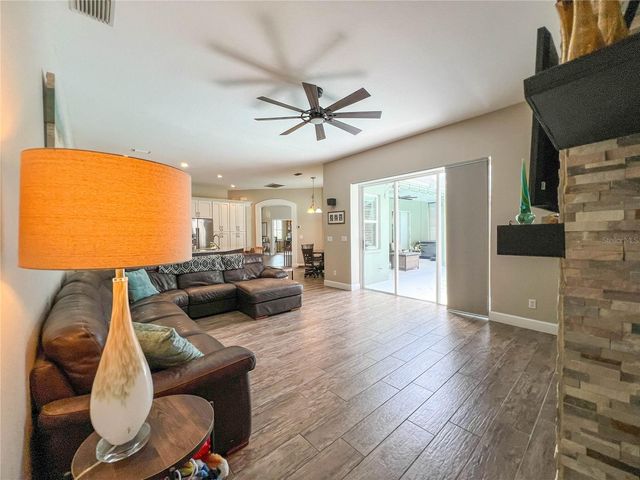 10744 57TH STREET N, Pinellas Park, FL 33782