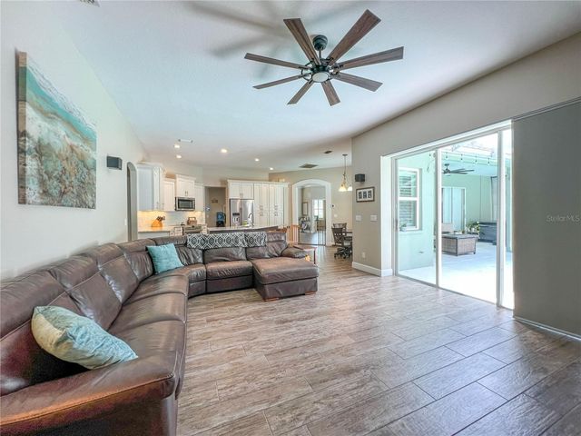 10744 57TH STREET N, Pinellas Park, FL 33782