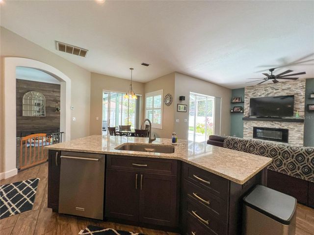 10744 57TH STREET N, Pinellas Park, FL 33782