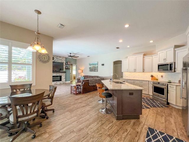 10744 57TH STREET N, Pinellas Park, FL 33782