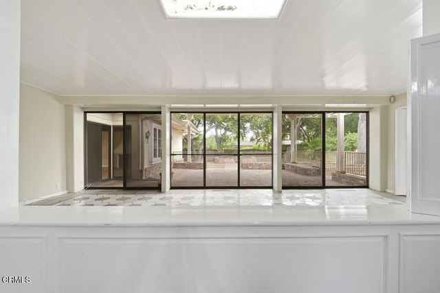 568 Los Arboles Lane, San Marino, CA 91108
