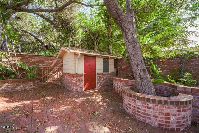 568 Los Arboles Lane, San Marino, CA 91108