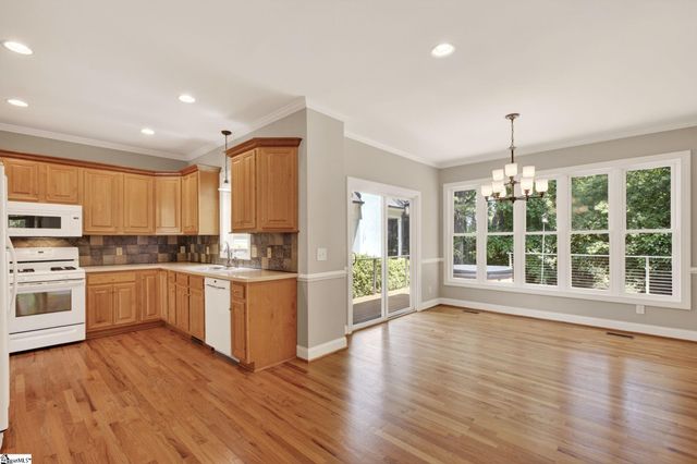 2A Simmons Court, Greenville, SC 29609