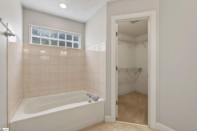 2A Simmons Court, Greenville, SC 29609