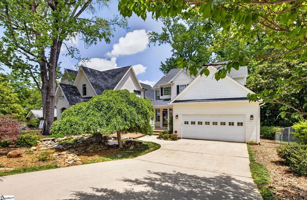 2A Simmons Court, Greenville, SC 29609