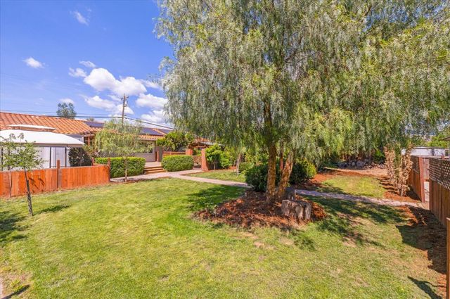 820 Maple Avenue, San Martin, CA 95046