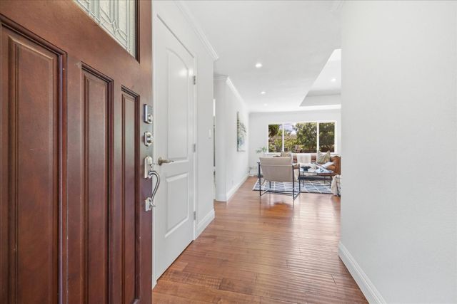 820 Maple Avenue, San Martin, CA 95046