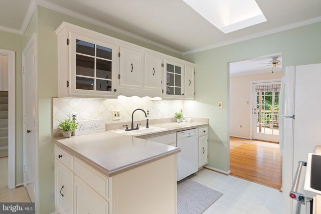2719 DEEPFORD DR, Woodbridge, VA 22192