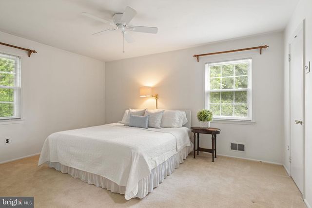 2719 DEEPFORD DR, Woodbridge, VA 22192