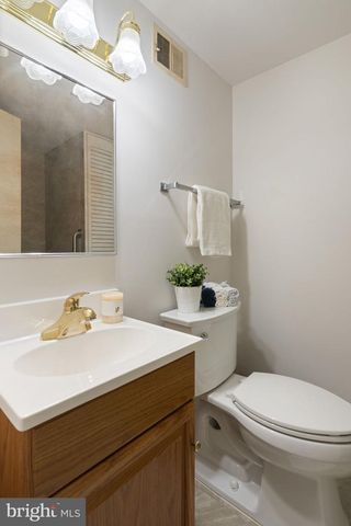 2719 DEEPFORD DR, Woodbridge, VA 22192