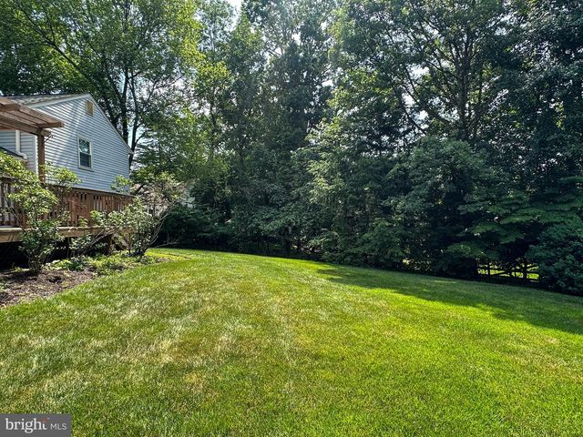 2719 DEEPFORD DR, Woodbridge, VA 22192