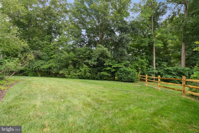 2719 DEEPFORD DR, Woodbridge, VA 22192