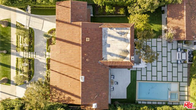 520 N Bedford Drive, Beverly Hills, CA 90210