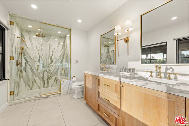 520 N Bedford Drive, Beverly Hills, CA 90210